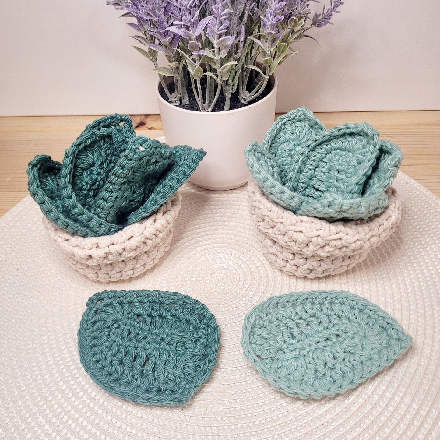 Crochet plant coaster set